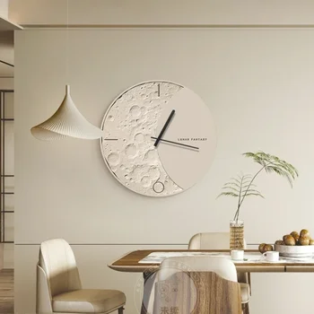 Креативные ресторанные декоративные настенные часы Современные простые бытовые подвесные часы с круглой текстурой, индивидуальные часы без перфорации
