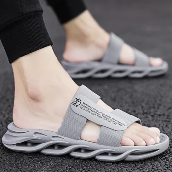 Мужские нескользящие тапочки, Летние Повседневные сандалии в Корейском стиле с круглой головкой, Большие размеры, Уличная пляжная обувь на плоской подошве Pantufas Masculinas